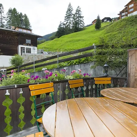 Chalet-hotel Larix Hotel 3*