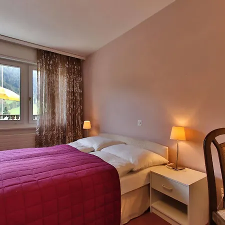 Chalet-hotel Larix Hotel 3*