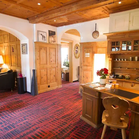 Chalet-hotel Larix 3* Davos