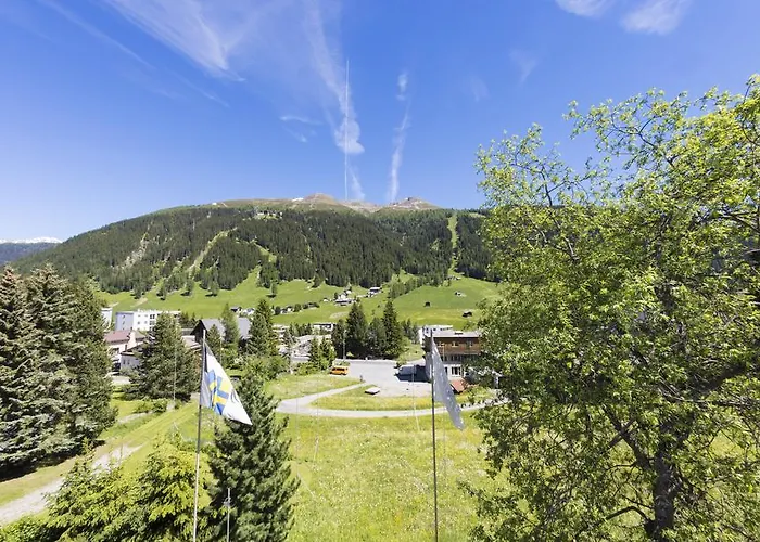 Chalet-hotel Larix 3* Davos