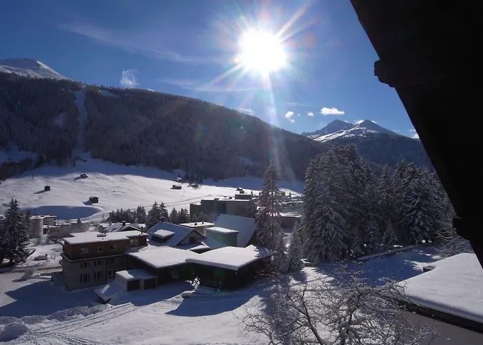 Chalet-hotel Larix Hotel 3*