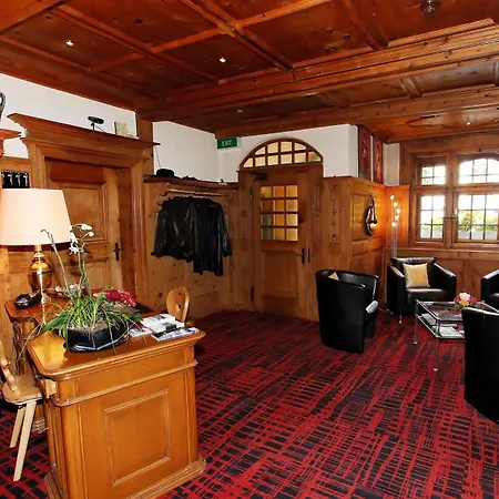 Chalet-hotel Larix Hotel 3*